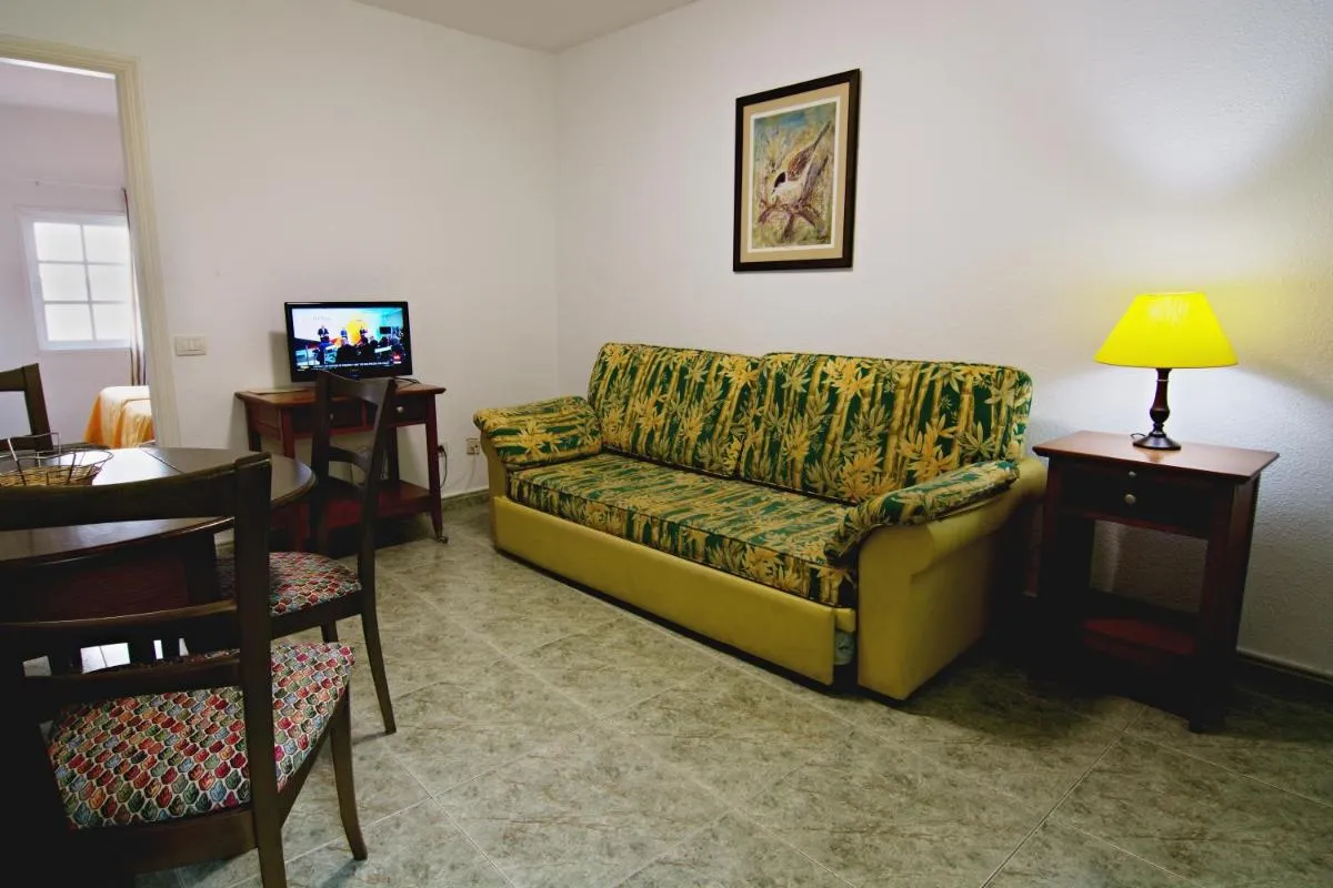 Image 4 of EMMA – Los Cristianos