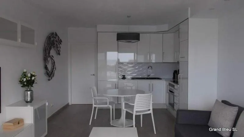 Image 1 of El Ancla – El Mar y La Playa