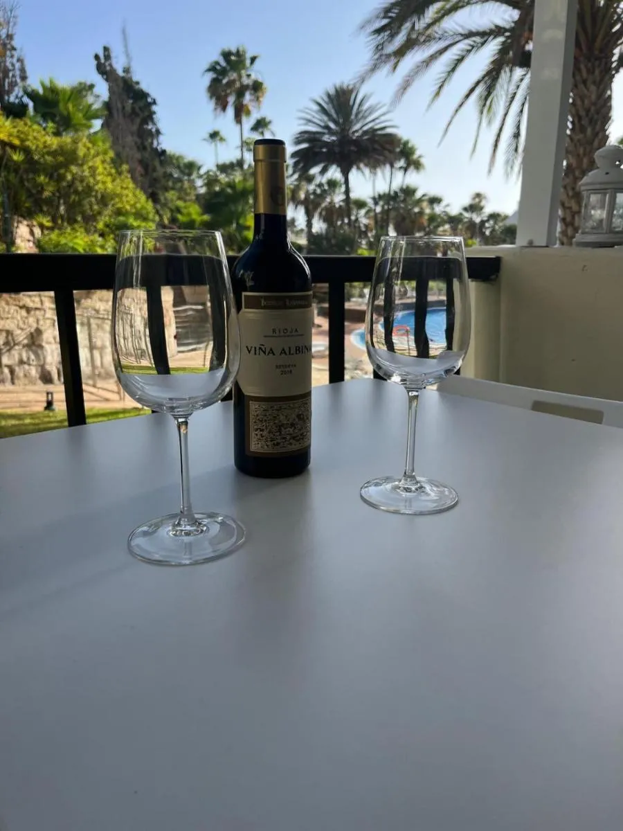 Image 6 of El Dorado – New Modern Apt