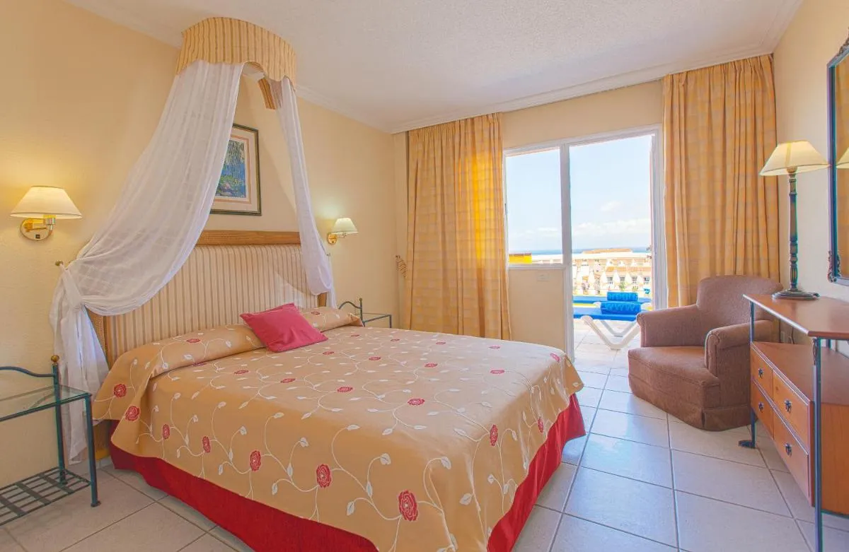 Image 1 of El Marques Palace by Intercorp Group