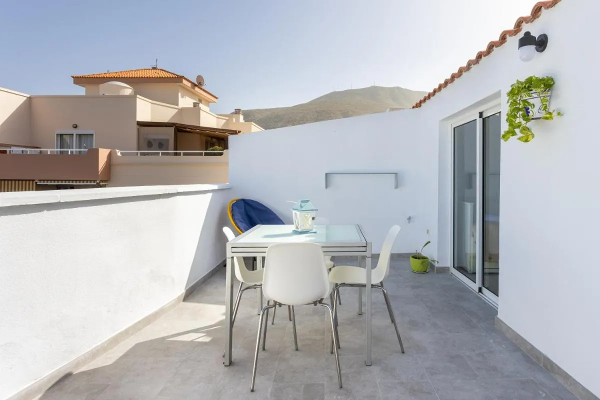 Image 3 of Emily Residencial