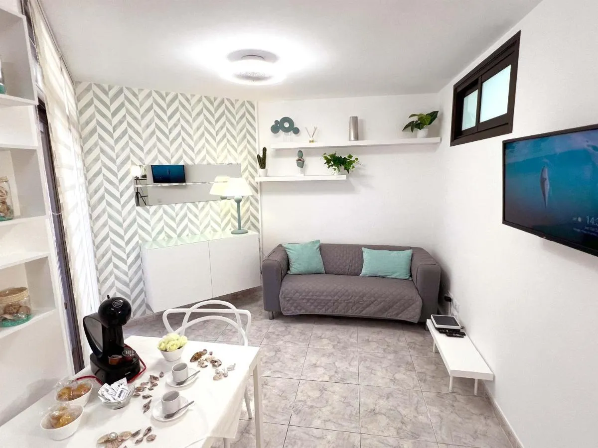 Image 5 of Encantador Apartamento con Terraza, Los Cristianos