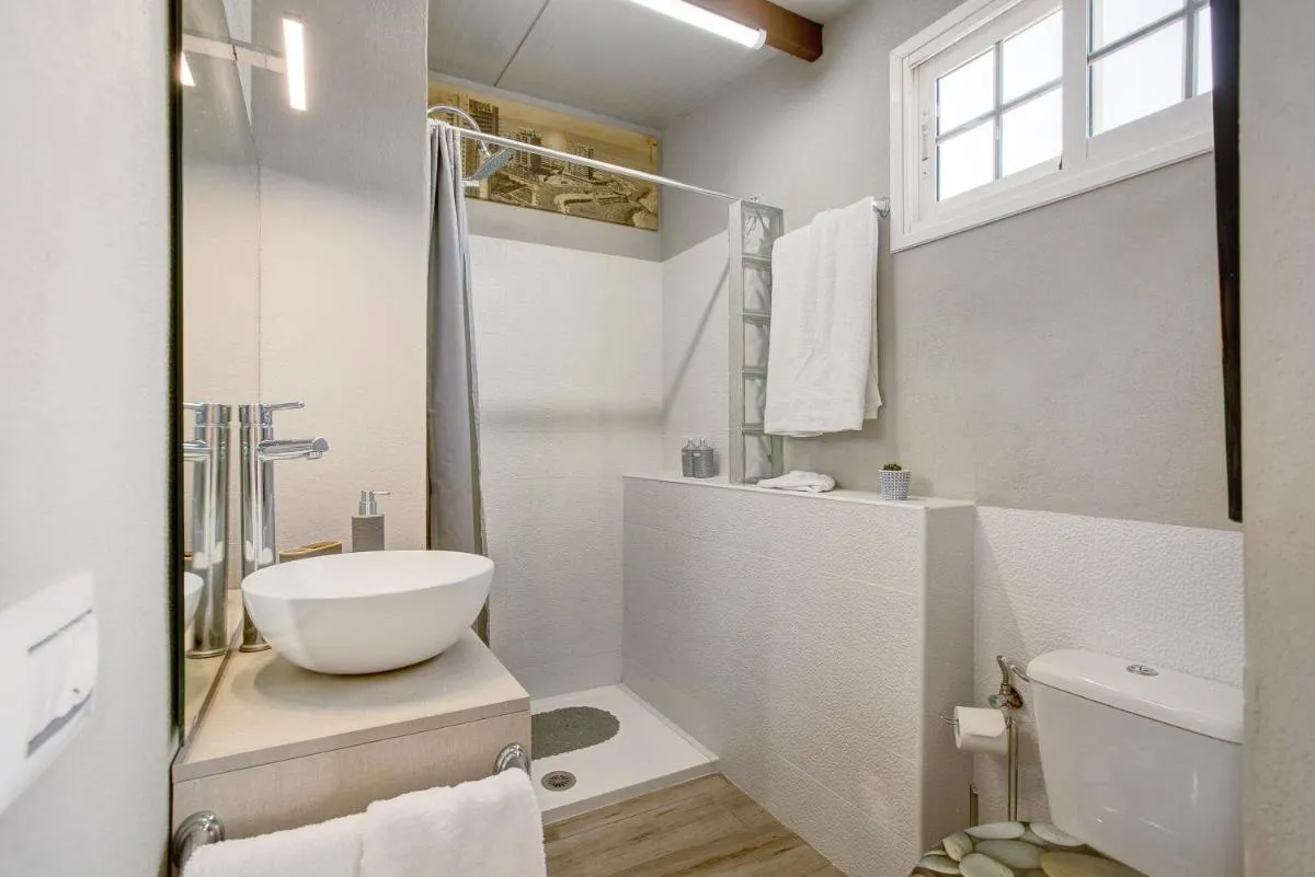 Image 2 of Estudio Calima