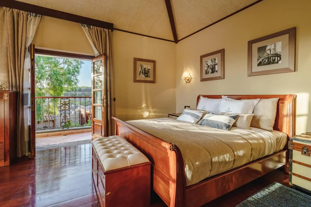 Image 1 of Finca La Rosa de Los Vientos