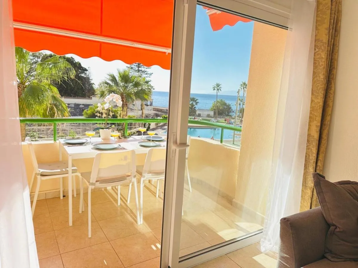 Image 2 of Firstline apartment Costamar