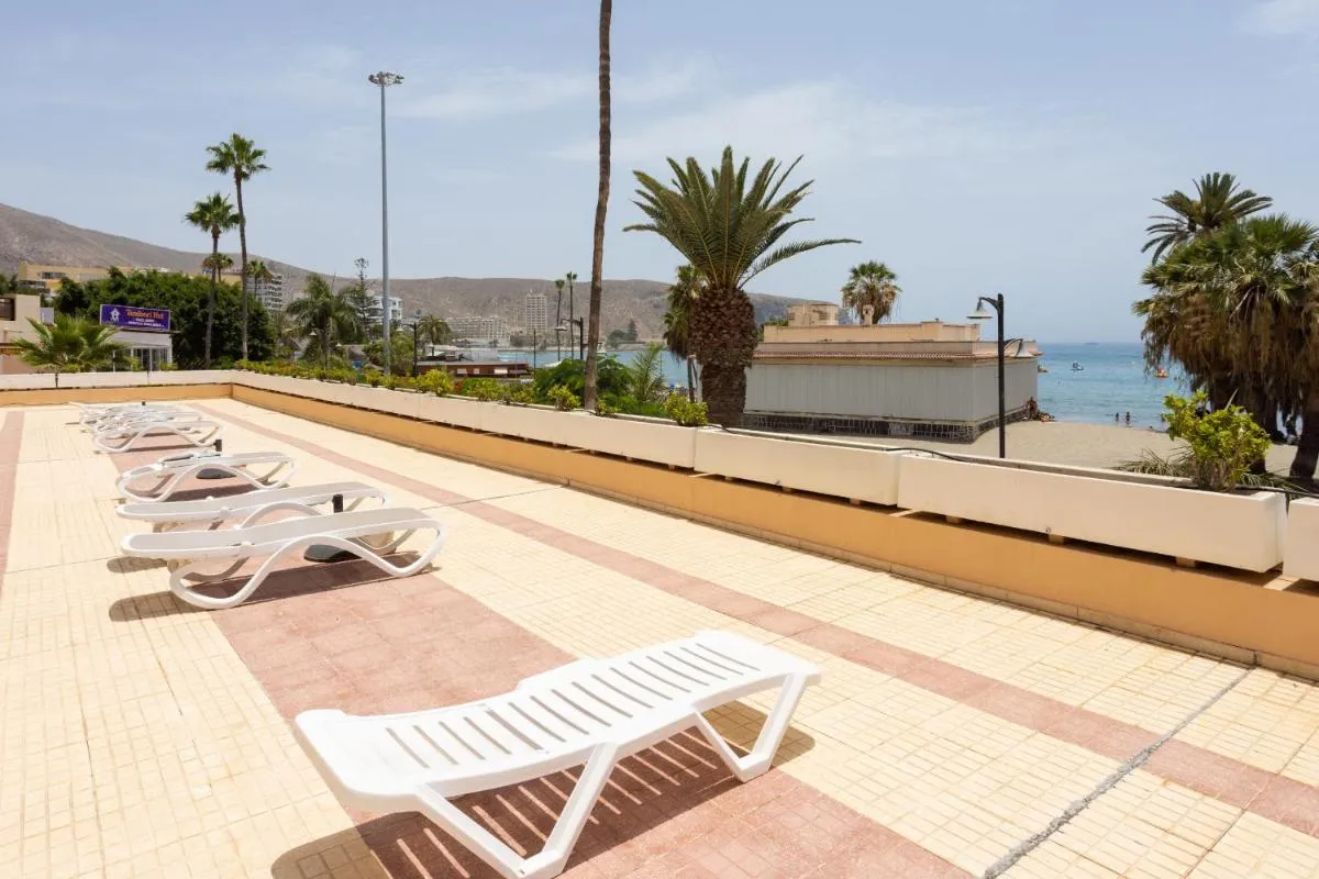 Image 6 of Frontline Penthouse with heated pool and parking