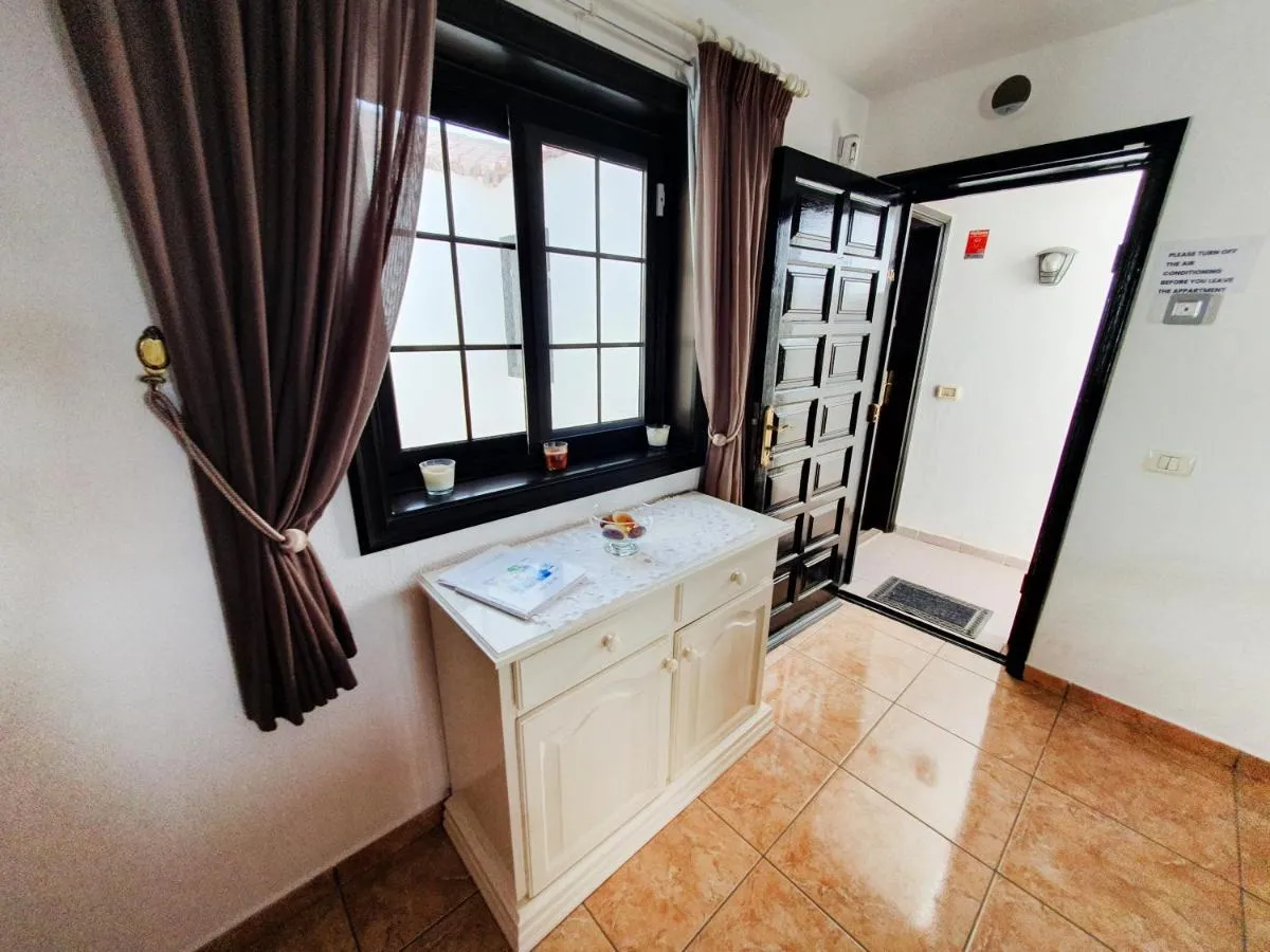 Image 2 of Hajnalka Apartman – heated pool and partial ocean views