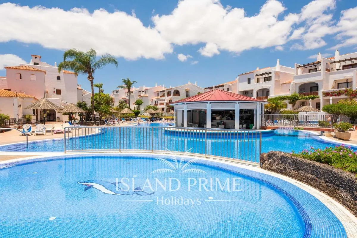 Image 3 of Holiday Relax with Teide Views and Heated Pool in Amarilla Golf FC425