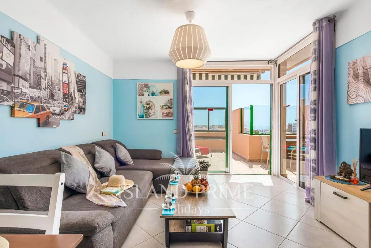 Image 3 of Holiday with Seaviews in Golf del Sur TLP516