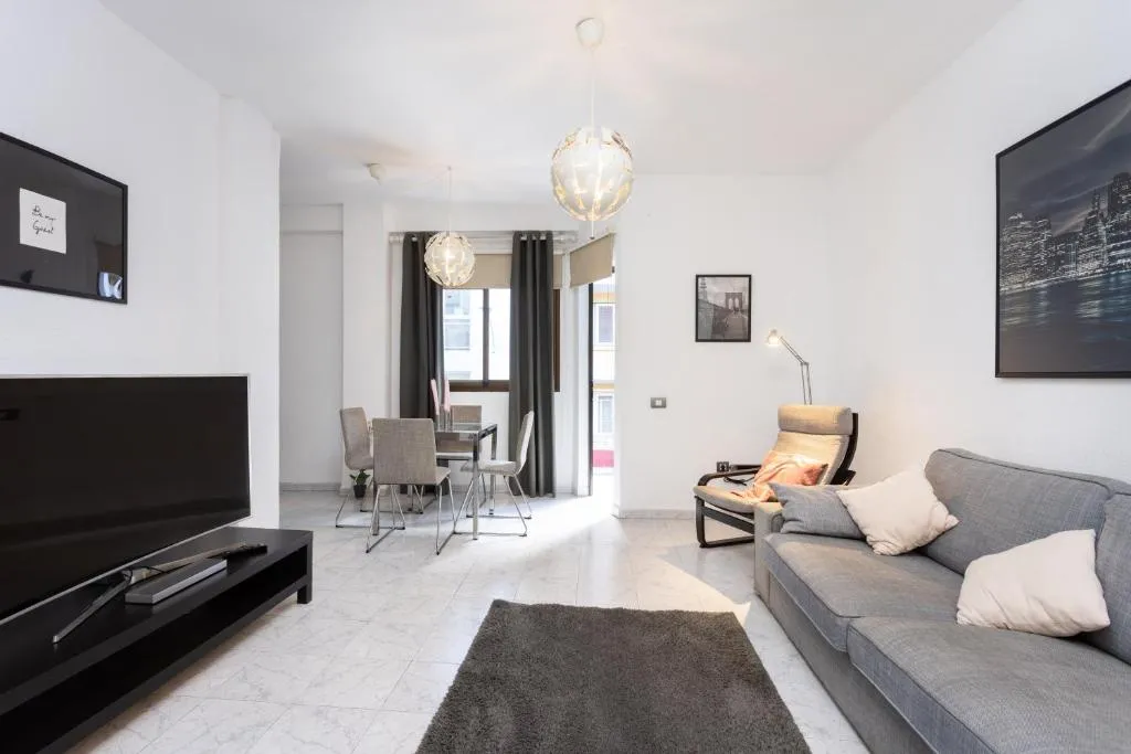 Image of Home2Book Cozy Apt La Marina, Santa Cruz Center