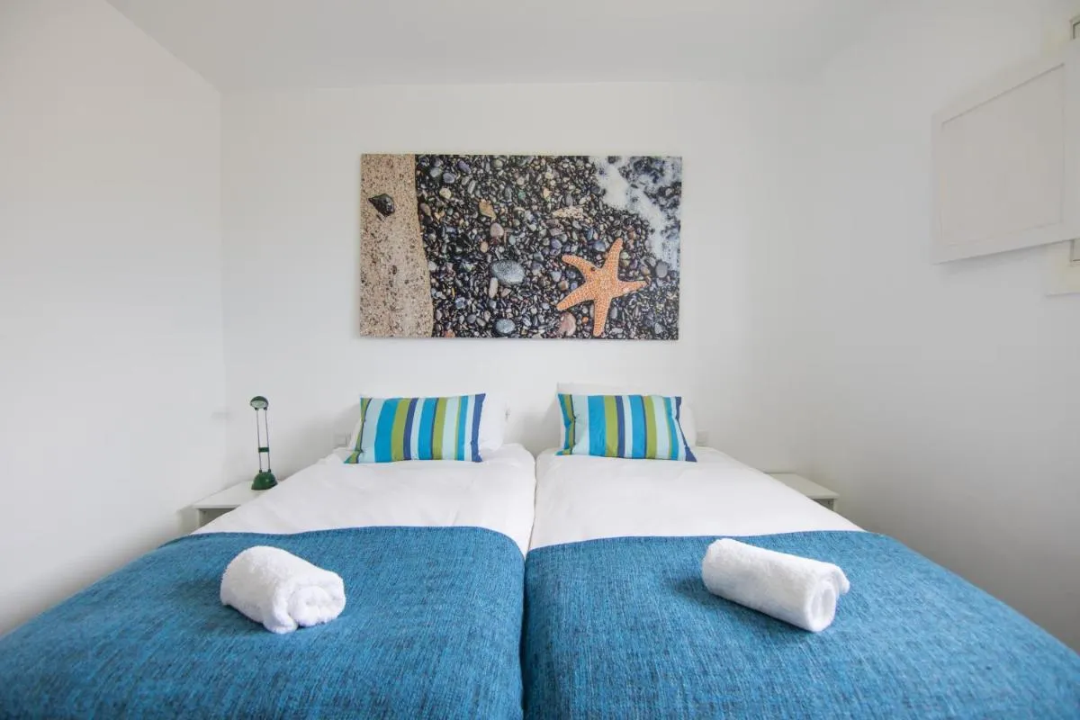 Image 1 of HomeForGuest Apto 20 PASOS DEL MAR, EL PORIS CON VISTA MAR