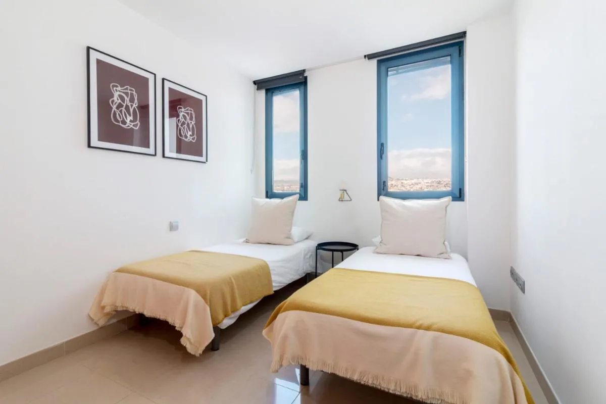 Image 6 of HomeForGuest NEW Modern Penthouse Apartment with panoramic views of Santa Cruz