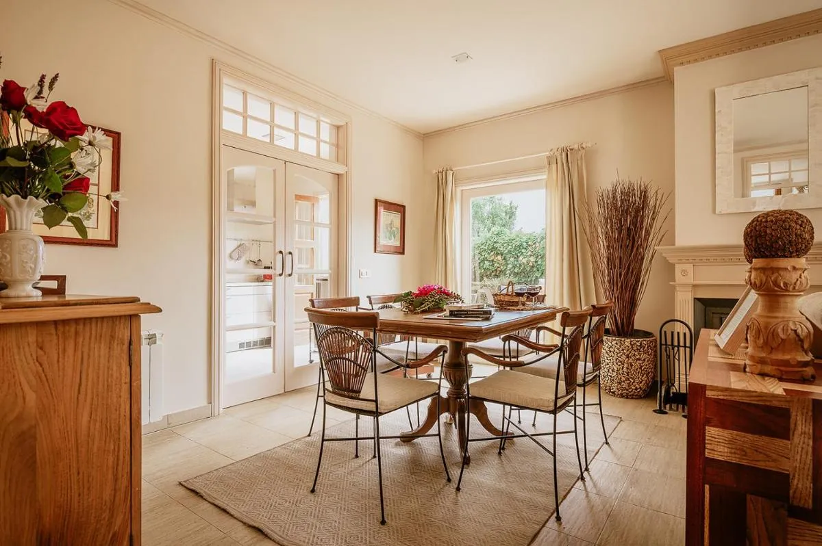 Image 3 of HomeForGuest Rural House with garden El Laurel