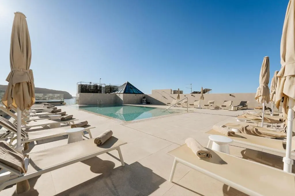 Image of Hotel Reveron Plaza