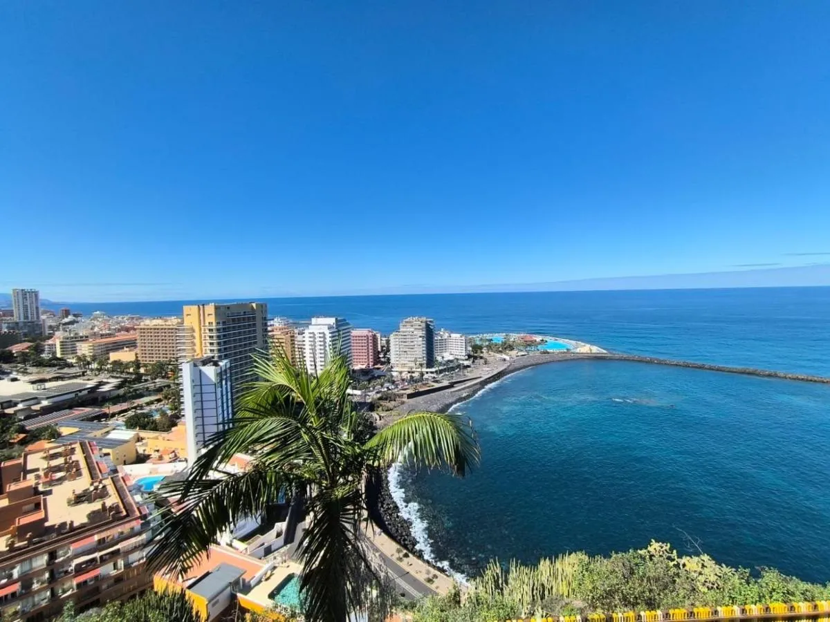 Image 2 of Ikarus view