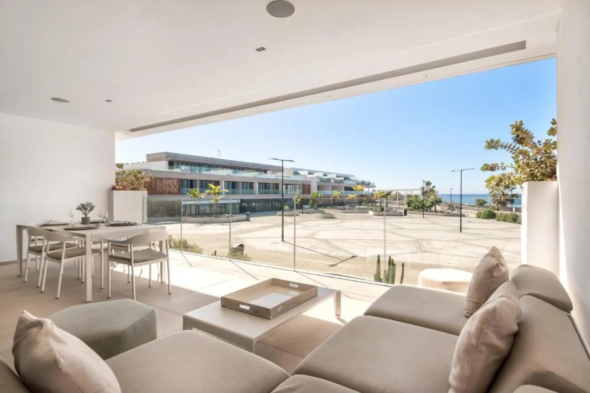 Image 5 of Infinity 0-8 LUXE SEA VIEW 2B