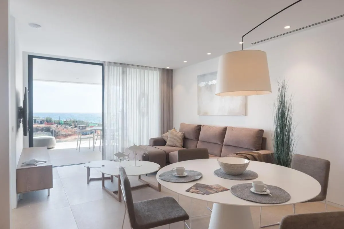 Image 3 of Infinity 1-2 LUXE PARTIAL SEA VIEW 2B