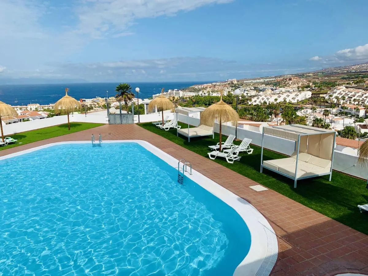 Image 3 of Island Village Sunset By Deihu Experiences