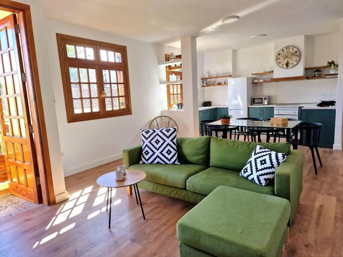 Image 3 of Jacaranda Azul Icod de los Vinos