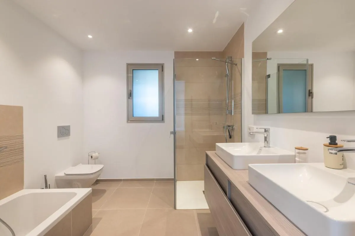 Image 2 of Jardines – Tabor 1 2 POOL VIEW 1B