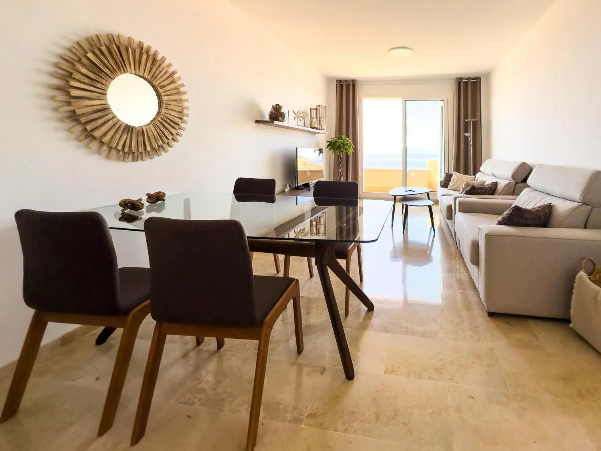 Image 1 of LUNA – AC, 2 pools, panoramic ocean, private garage, fibre net