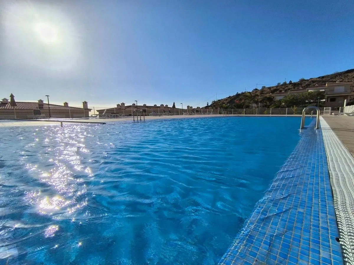 Image 5 of LUNA – AC, 2 pools, panoramic ocean, private garage, fibre net