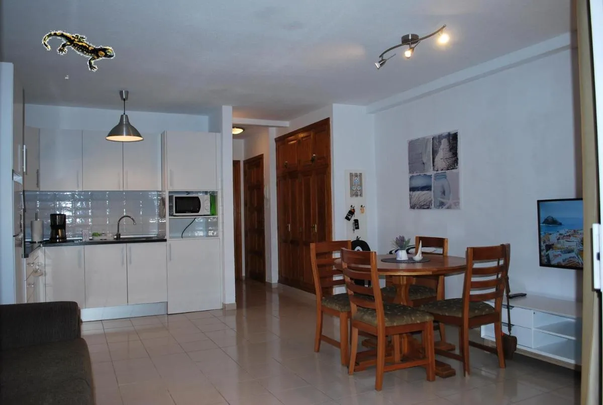 Image 4 of La Arena Beach