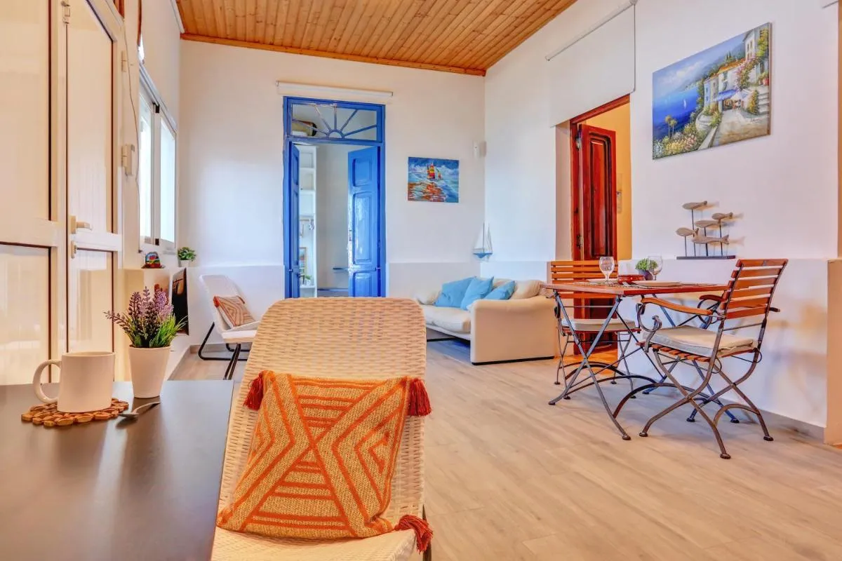 Image 3 of La Casa del Capitan – El Puertito