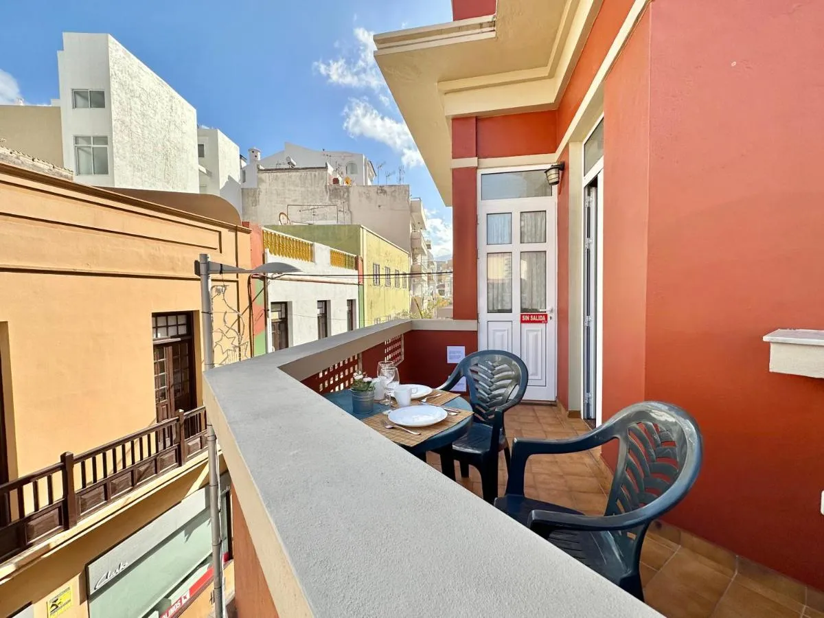 Image 1 of La Hoya Downtown Apartments