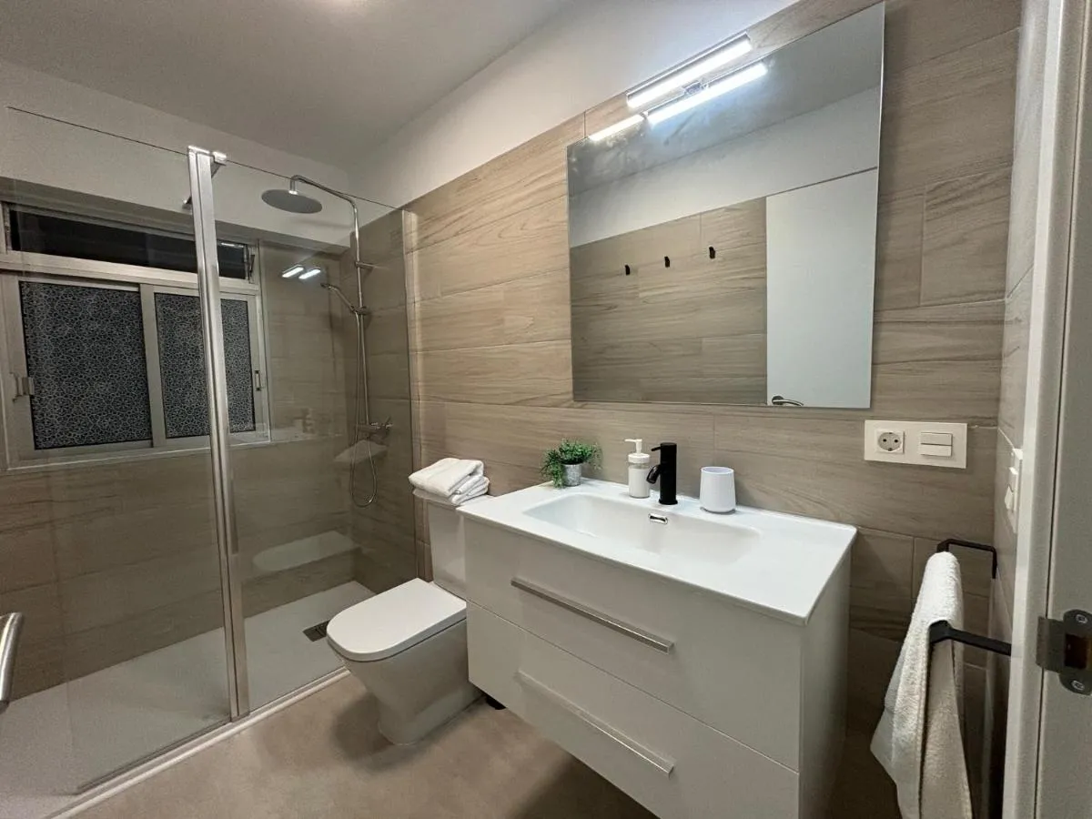 Image 2 of La Recova