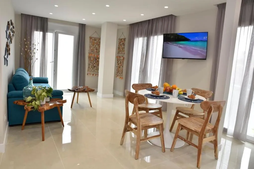 Image 2 of La Sirena Playa B