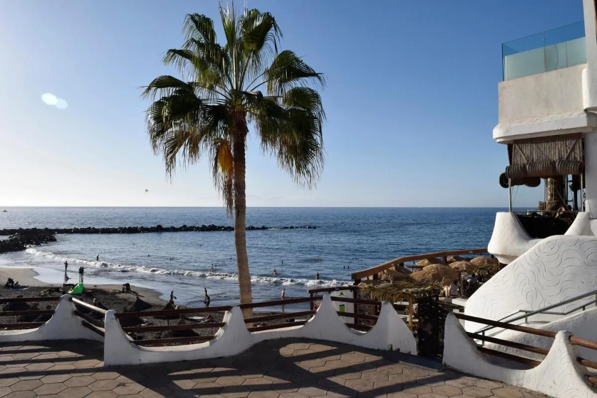 Image 2 of Las Americas House seafront