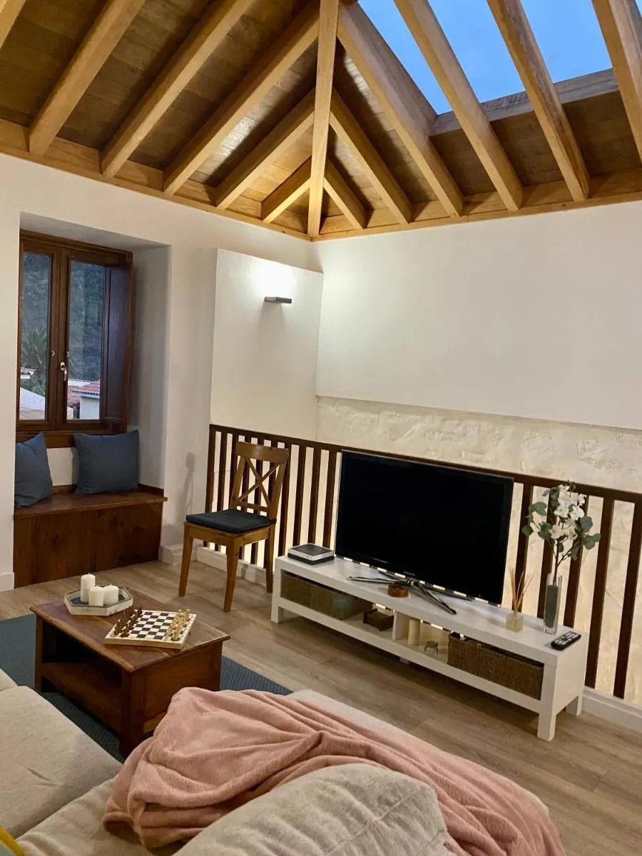 Image 5 of Las Calas