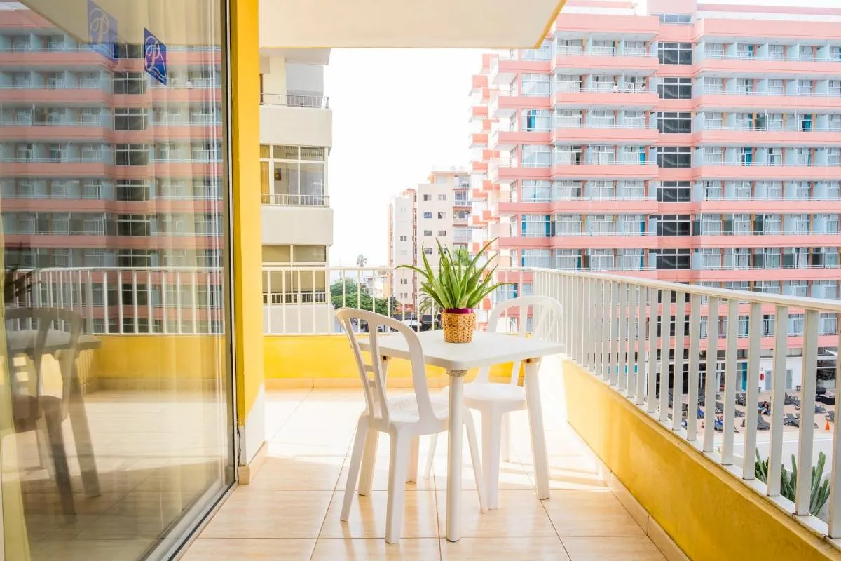 Image 2 of Live puerto de la cruz las palmeras