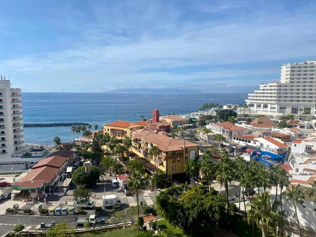 Image 4 of Lookout Point Tenerife Holiday Apartment Las Americas