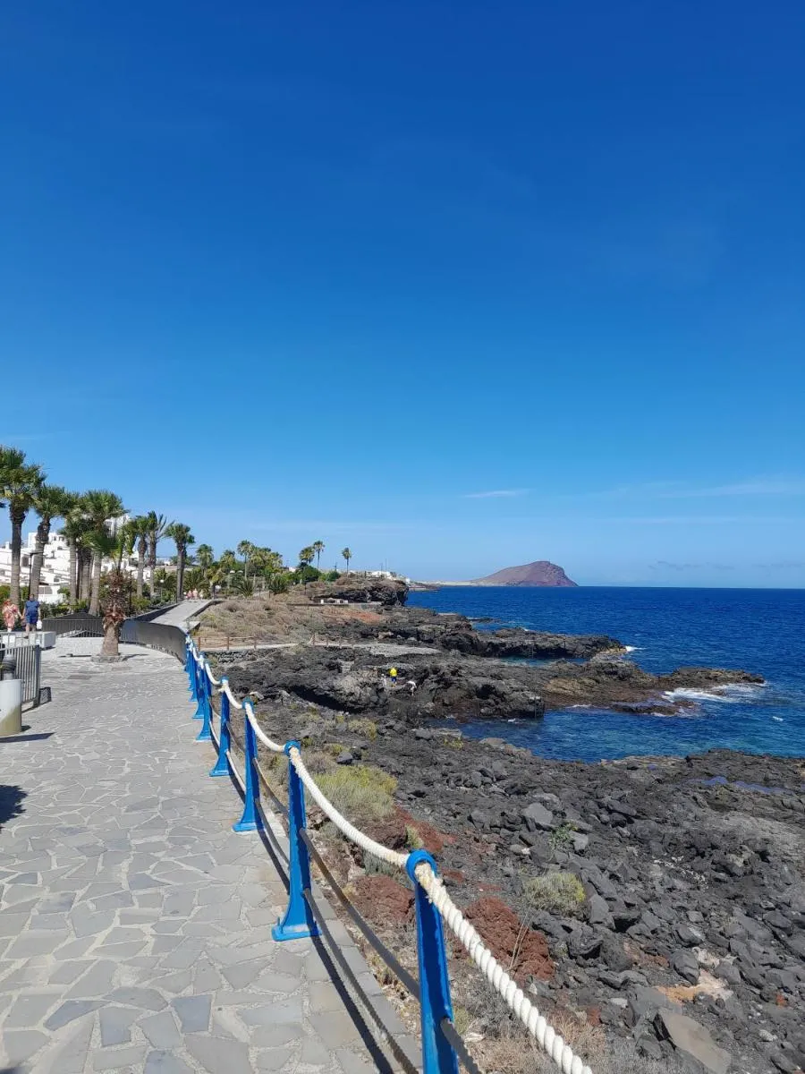 Image 5 of Los Abrigos oceano al alba wifi