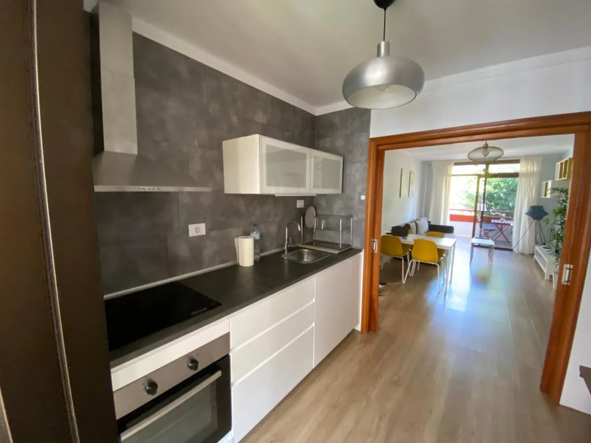 Image 4 of Los Cristianos Holidays