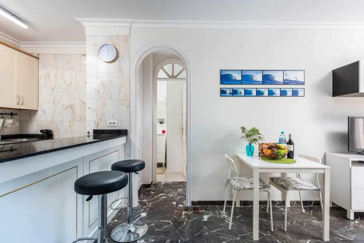 Image 4 of Los Gigantes Paradise