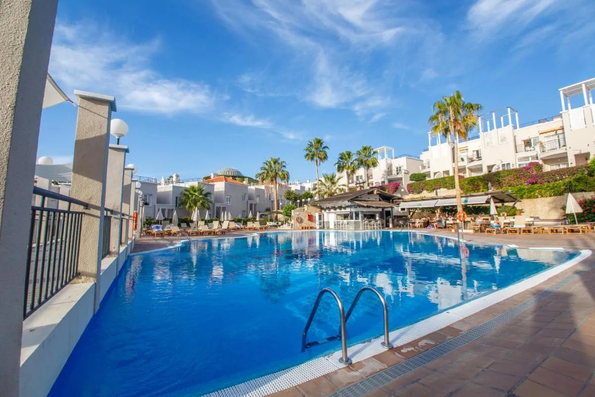 Image 5 of Los Olivos Beach Resort