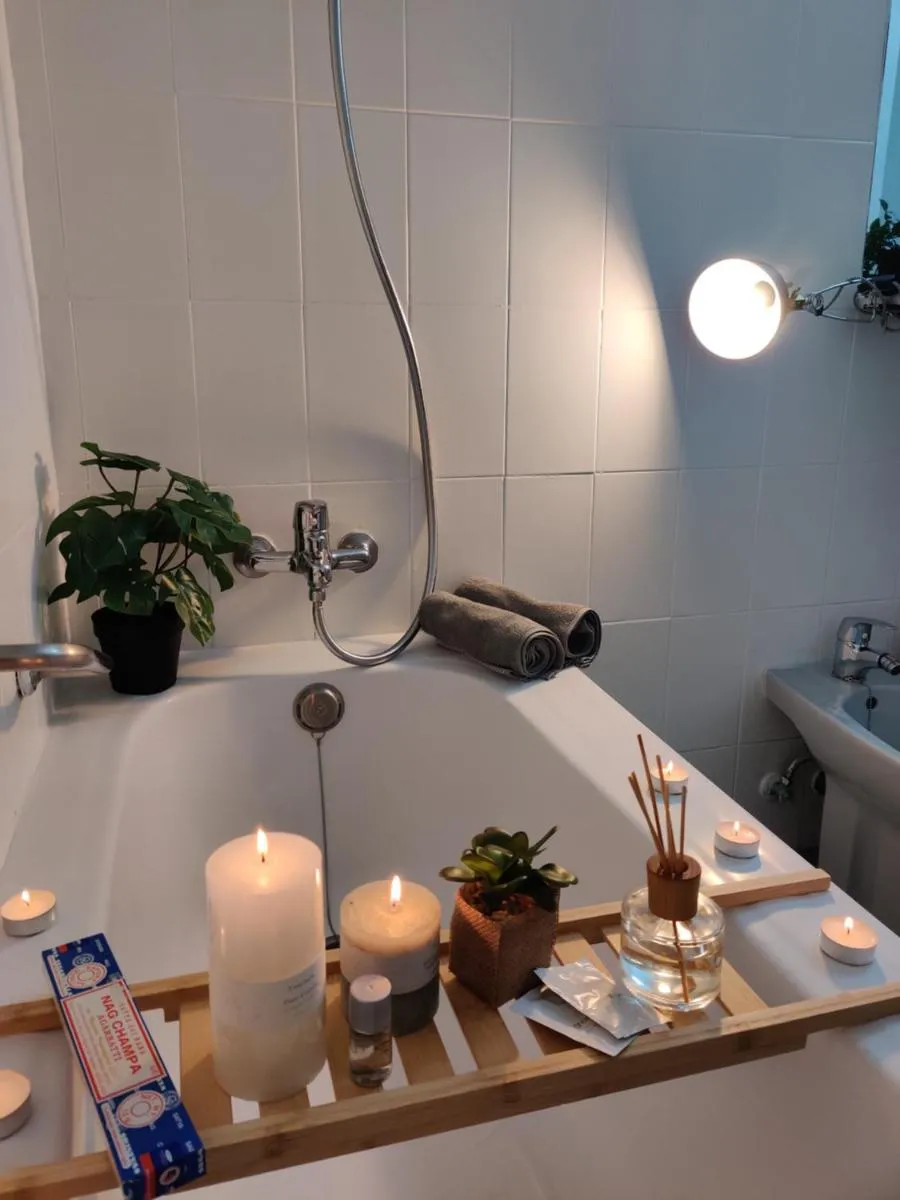 Image 2 of Luxury Apartment with pool view