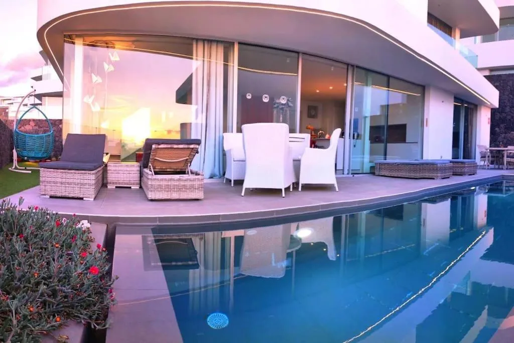 Image 1 of Luxusvilla Sabina in Callao Salvaje