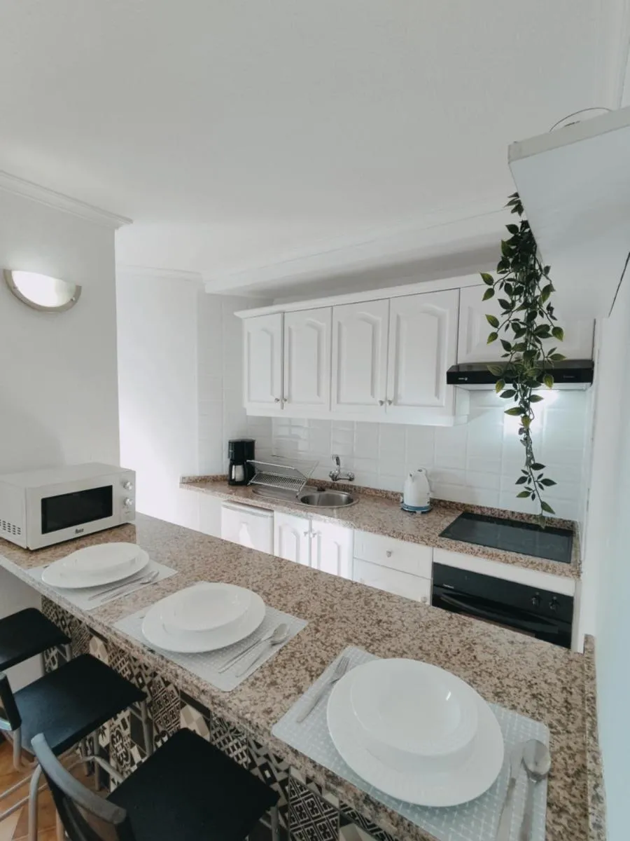 Image 2 of “MINI GOLF ESTUDIO” Terraza privada y piscina