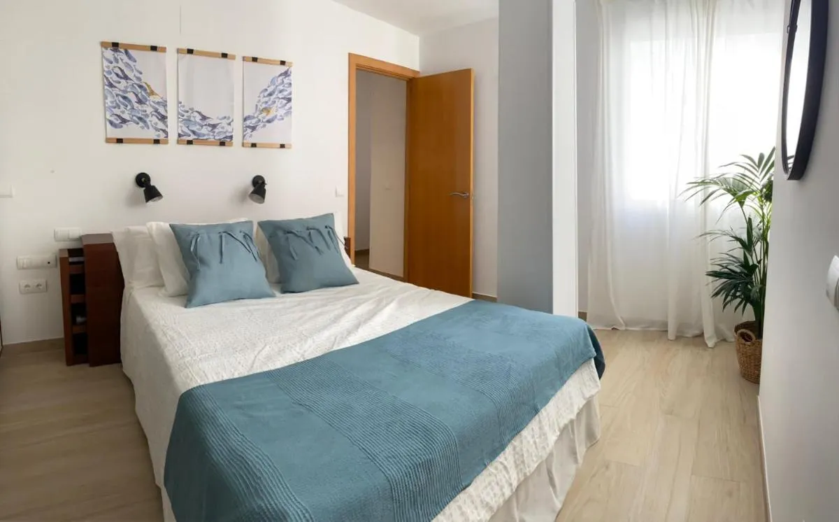 Image 1 of MIRANDO AL MAR TENERIFE