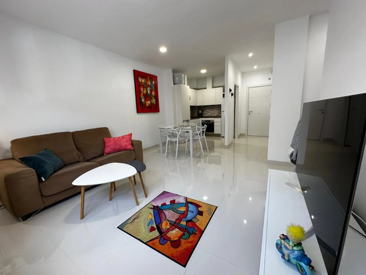 Image 2 of Magnificent and New apartment in Playa San Juan