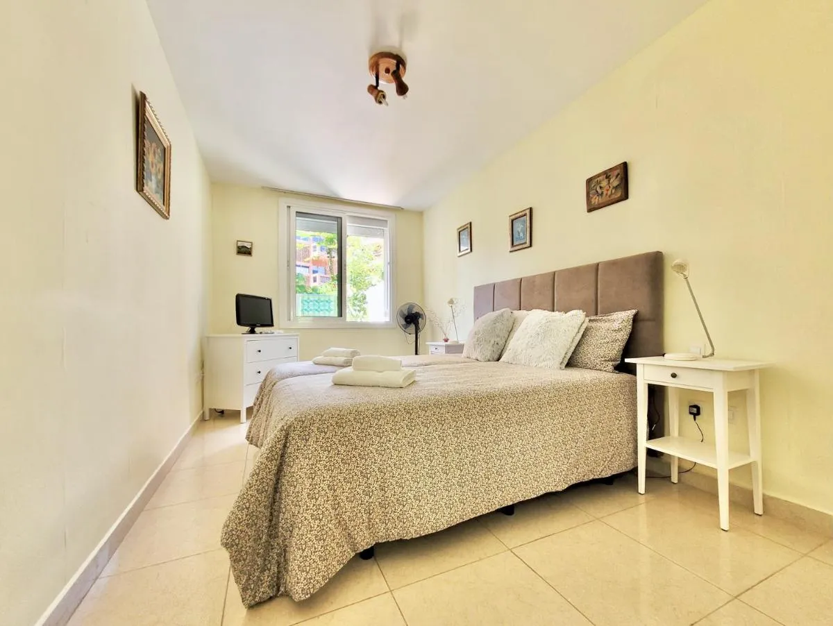 Image 3 of Magnolia House