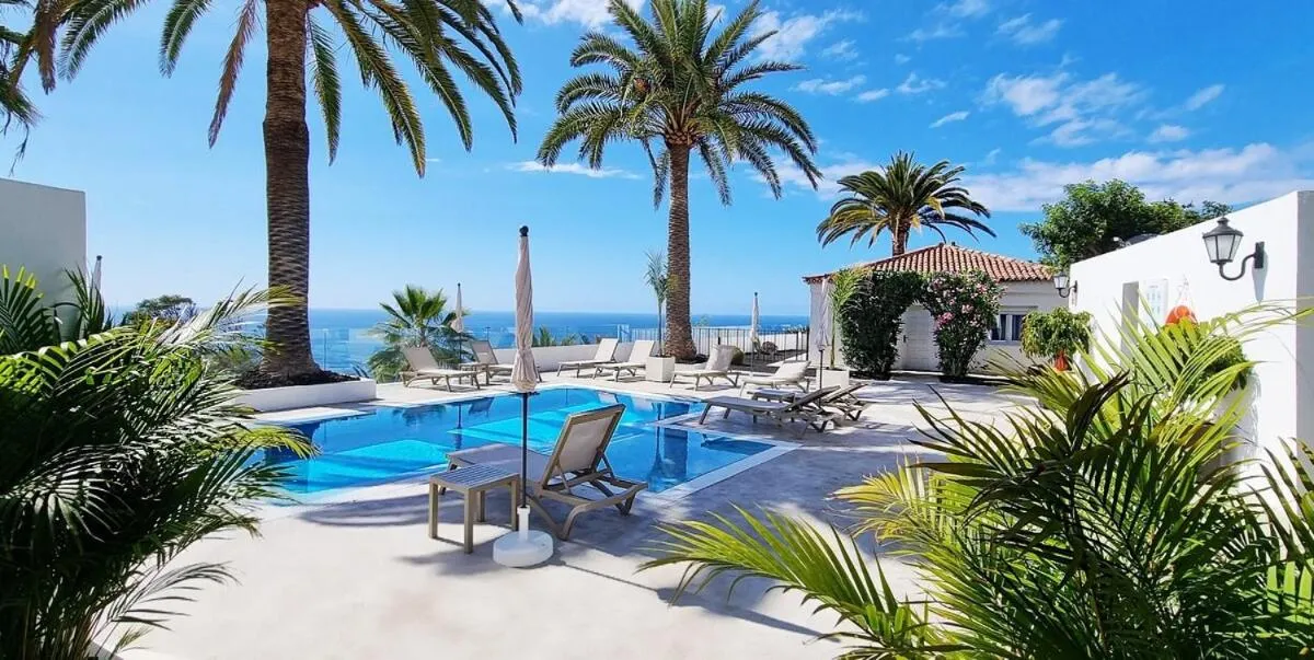 Image 3 of Maresía Village