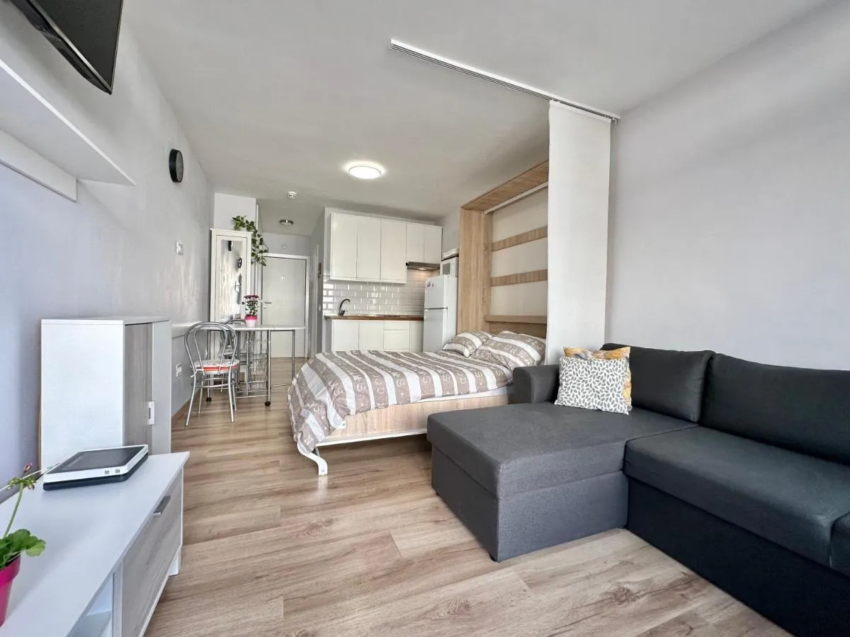 Image 1 of Marina El Muelle