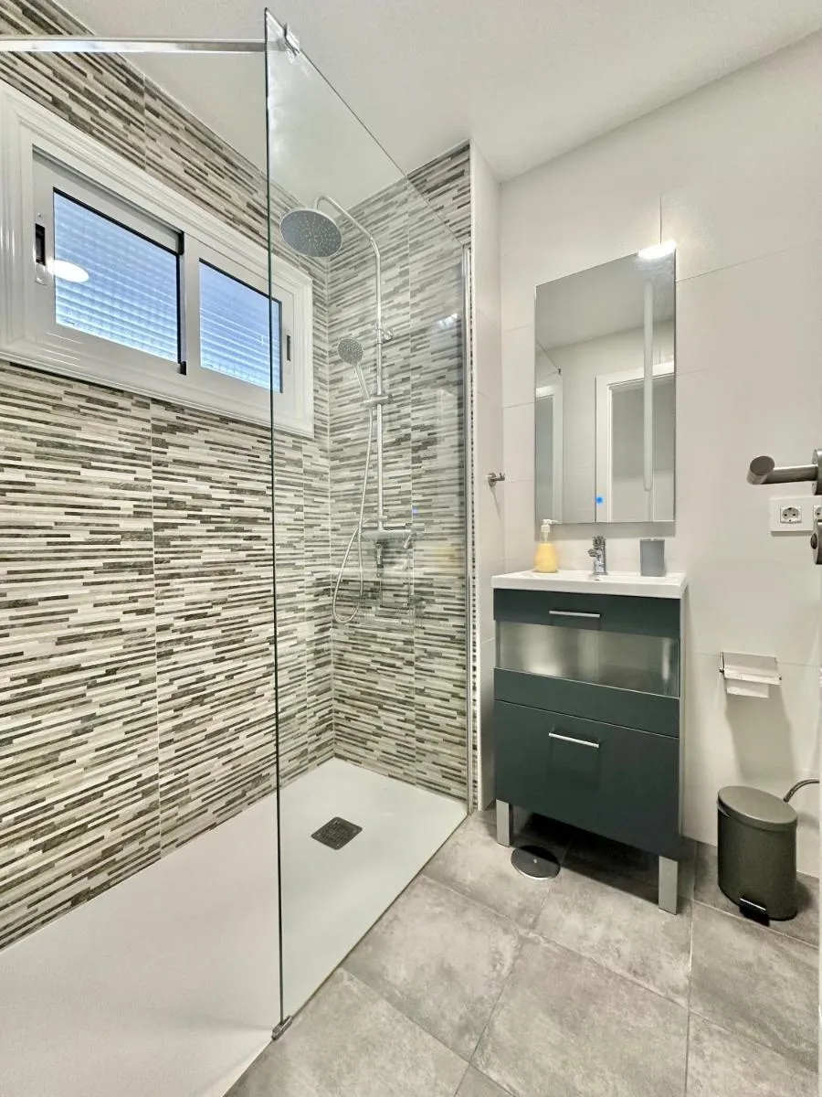 Image 6 of Marina El Muelle