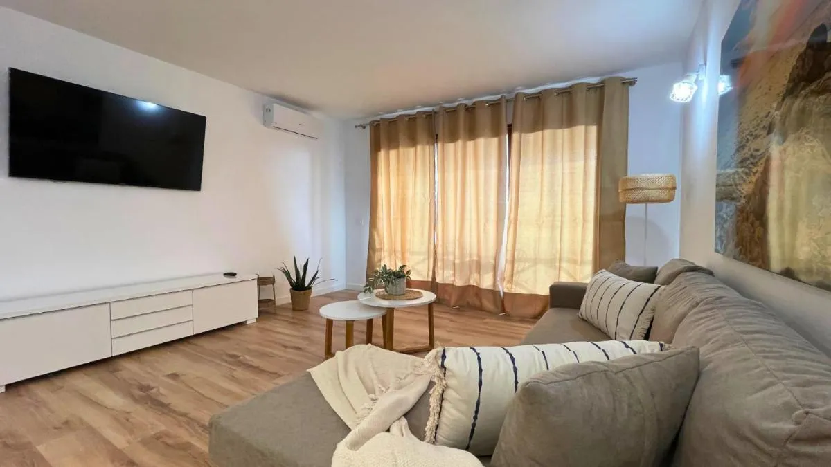 Image 5 of MarketHome Neptuno Beach Front 1BDR Apartment