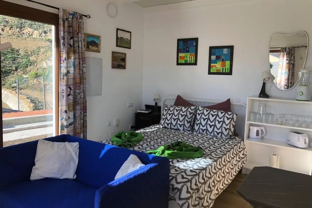 Image 1 of Minicasa 1 en Arico viejo con fibra optica